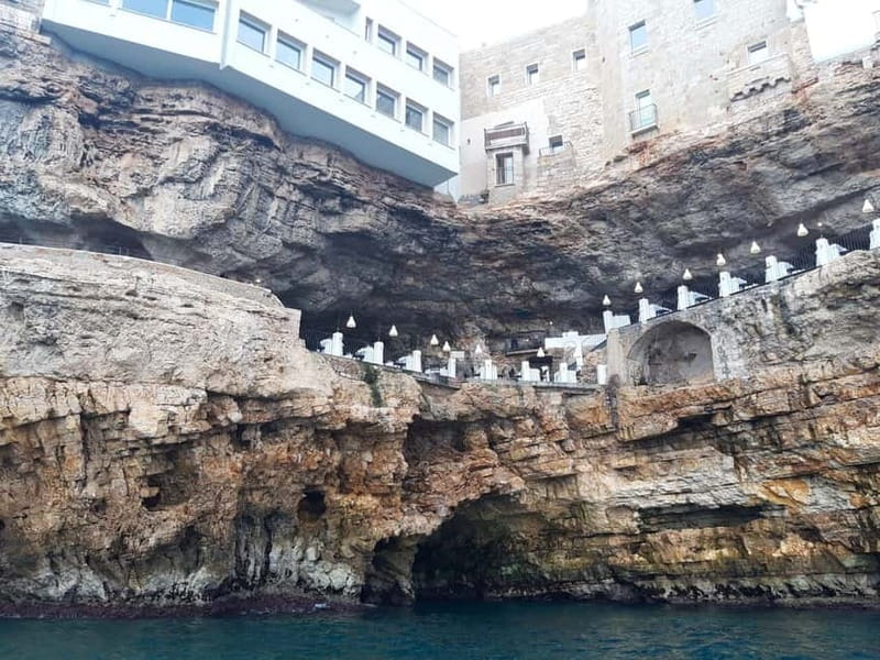 Polignano a Mare: Boat Tour with Prosecco and Snacks - Getting the best experience: seating, timing, and what to pack
