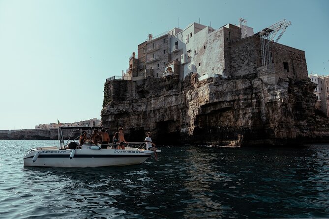 Private Boat Trip to the Polignano a Mare Caves - Swimming and snorkeling coves: bring the stuff, but also keep it simple