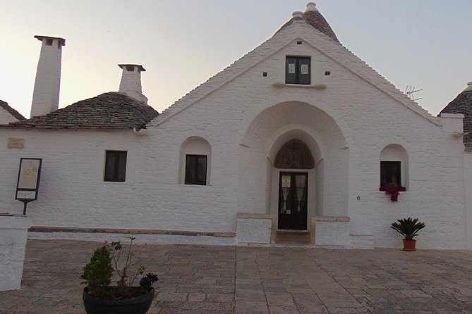 Private guided tour in Alberobello with free tasting: discovering the trulli - Why this private Alberobello walk is worth doing on foot