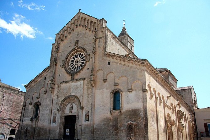 Private walking tour in Matera - Rupestrian churches: the spiritual side of the rocks