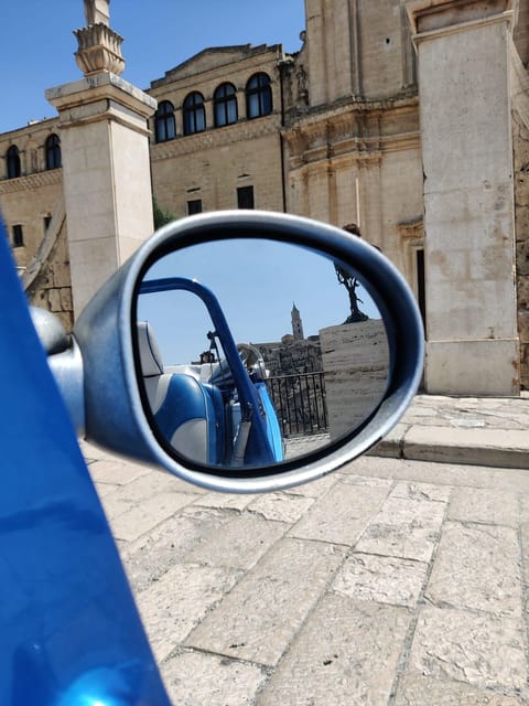 Sassi in Tour with Twingo cabriolet - Casa Grotta Narrante: why a cave home stop adds depth