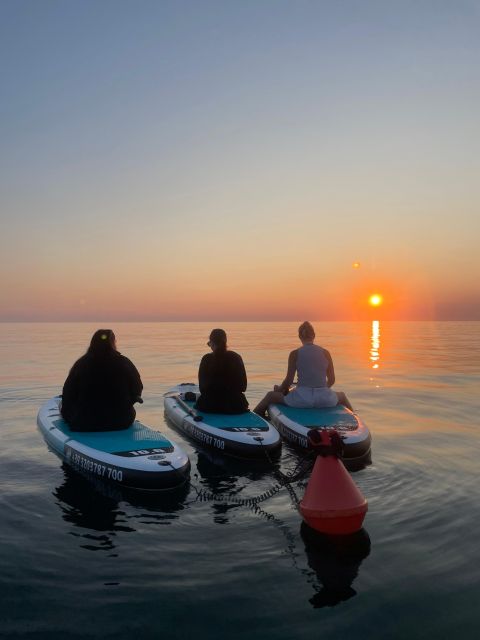 Sunrise in SUP with breakfast on board and private lesson - Gear and wetsuits: what you get, what you may pay extra for