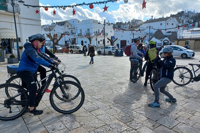 Tour Ebike Trulli Alberobello - Alberobello by bike: Sant’Antonio, Rione Monte, and trulli energy