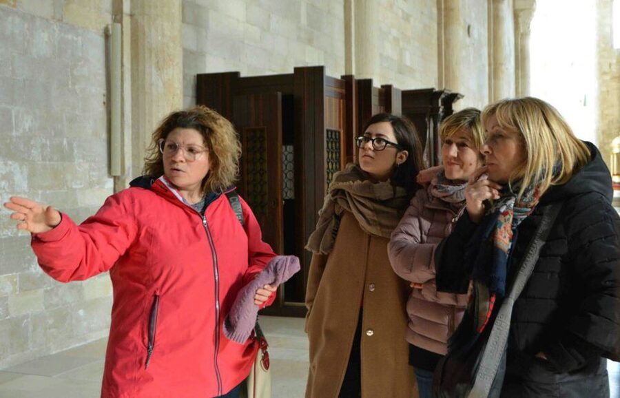 Trani: Private Walking Tour - Castello di Trani start: Frederick II’s fortress by the sea