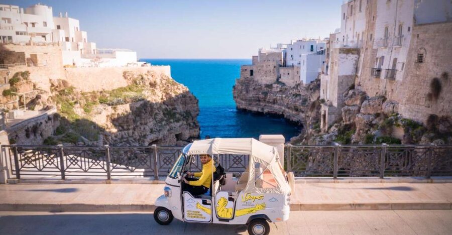 Tuk Tuk Coastal Tour - Polignano a Mare by Tuk Tuk: how this 1-hour coastal loop works