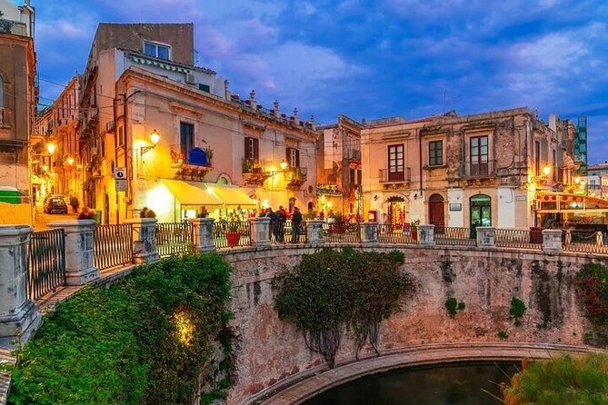 Unesco zone tour: experience the magic of Matera and Alberobello - Pace, comfort, and what to pack for an 8-hour run