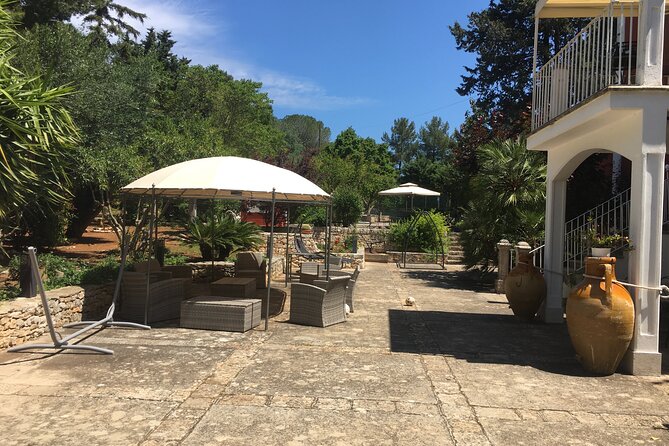Vegan Charme: Typical Dinner with a Local in Monopoli - Start at Contrada S. Gerardo (8:00 pm): How the Evening Begins