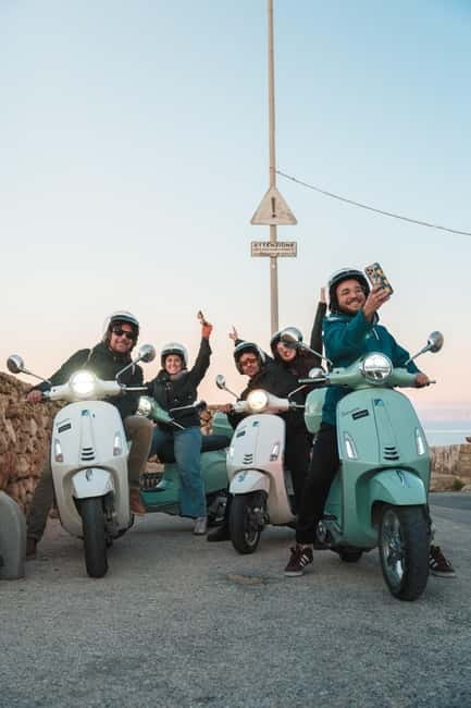 Vespa scenic tour: Trulli and Countryside with tastings in Itria Valley - Alberobello trulli and UNESCO: guided time plus Panino Pasqualino